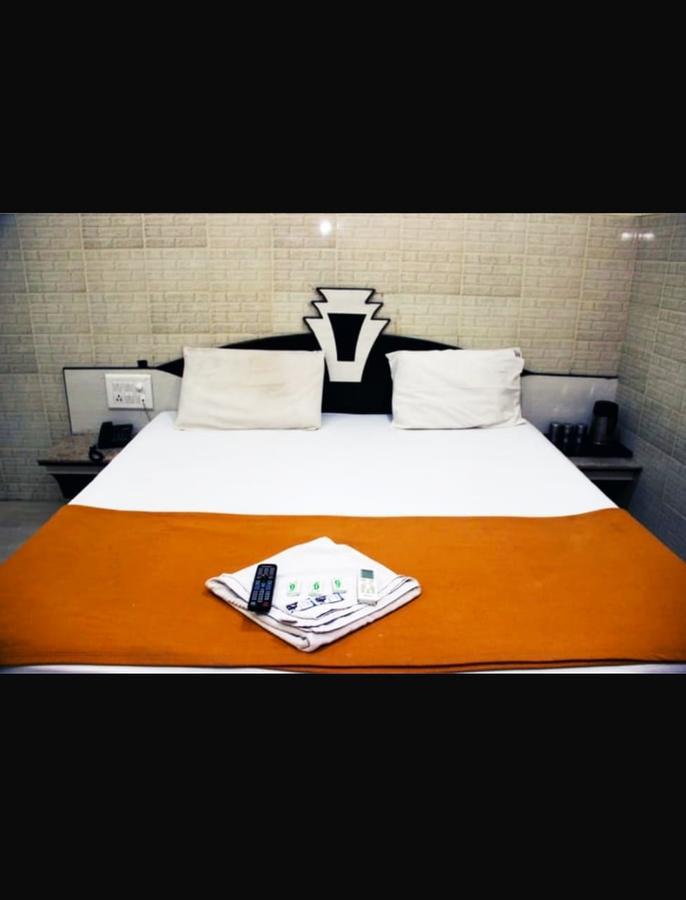 Hotel Apple Sai Residency Shirdi Exterior photo
