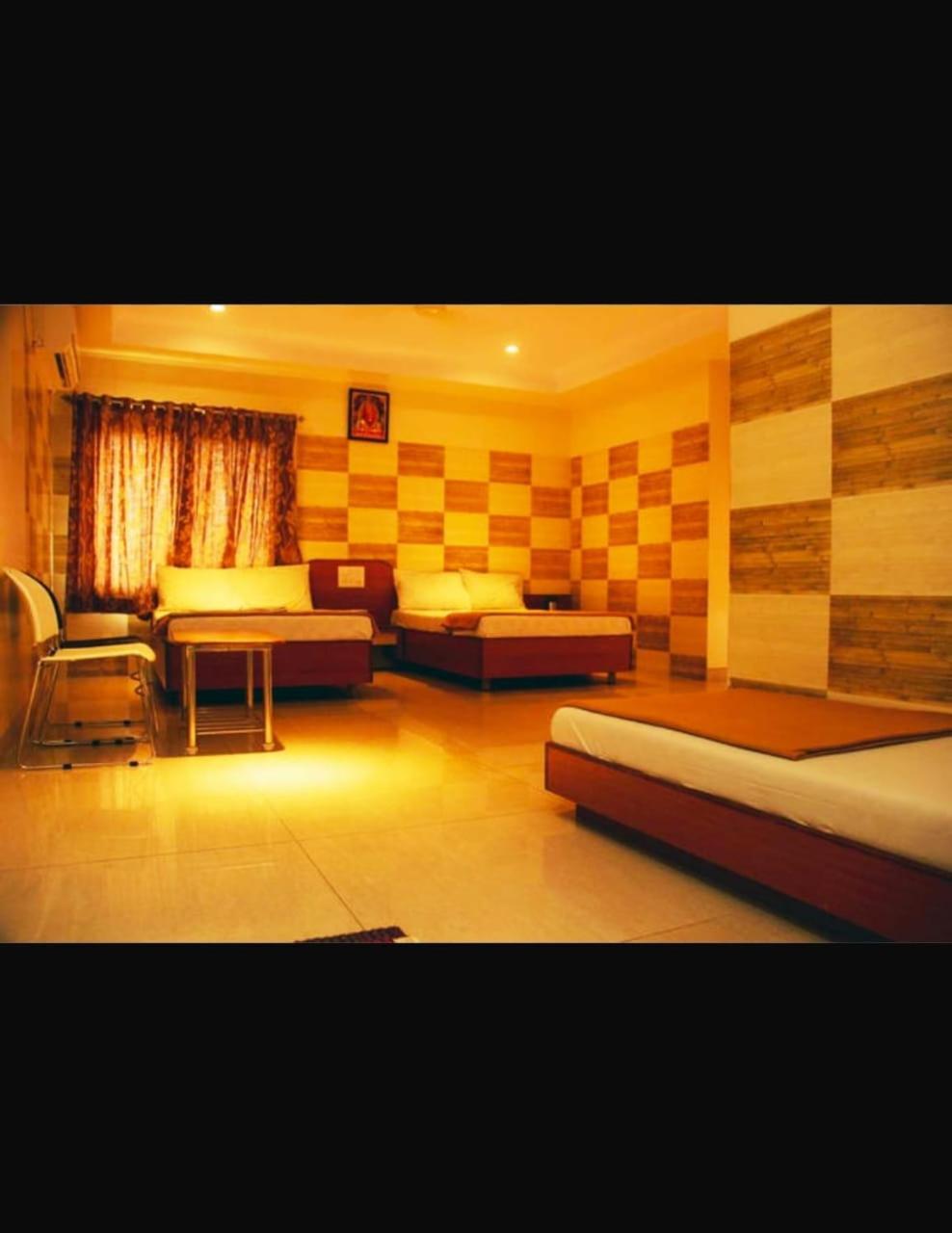 Hotel Apple Sai Residency Shirdi Exterior photo